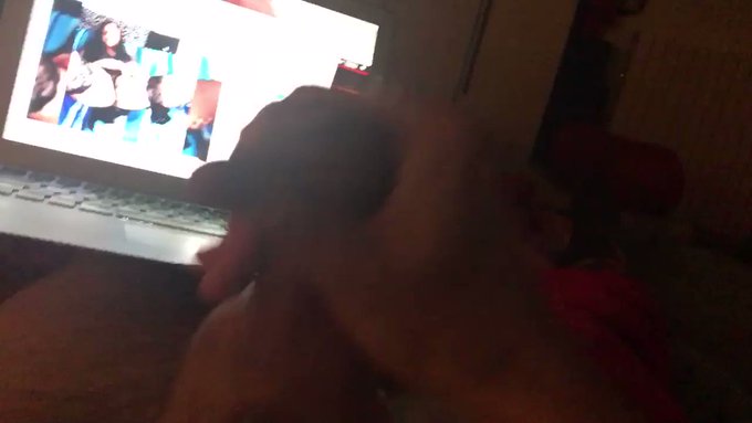 @angelgoonette ?????????? https://t.co/RMRBuMuaGT