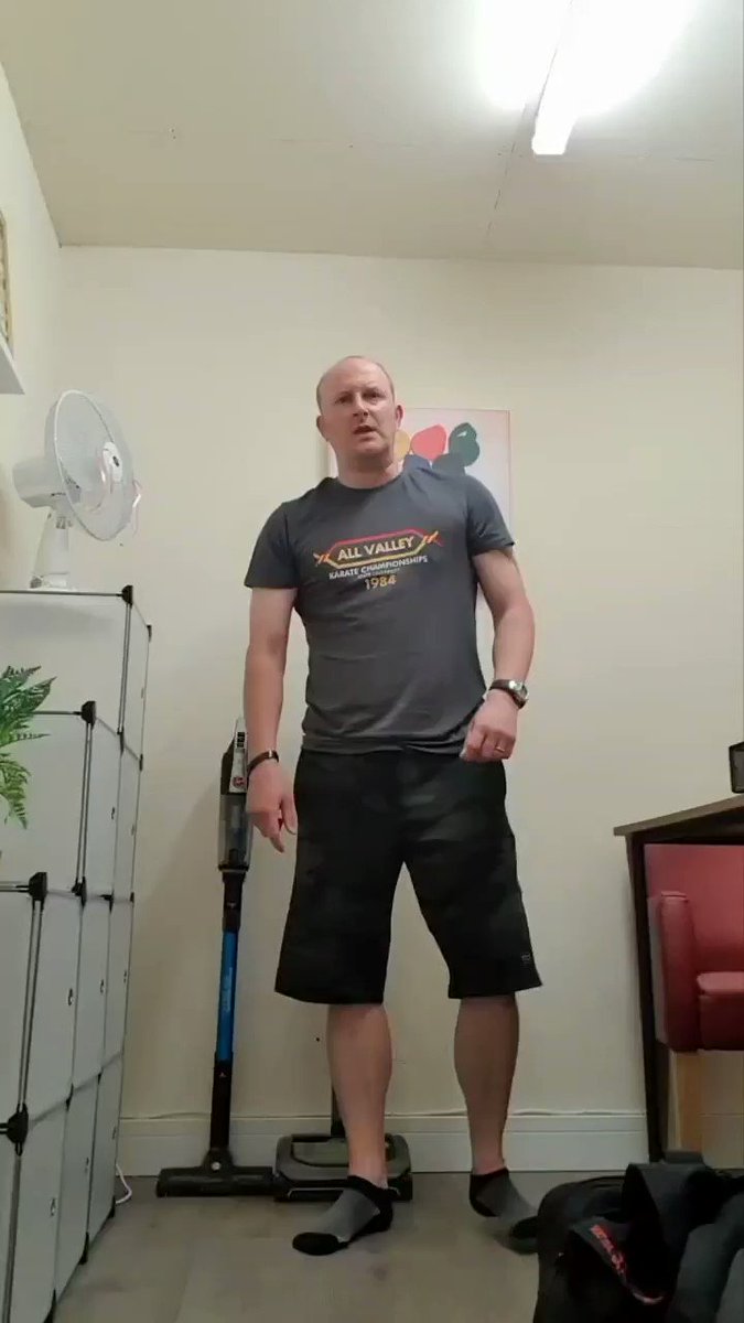 Day 167/365 of fundraising for the #mentalhealth #charity @TheYorkMind with 3️⃣5️⃣ squats a day. Please donate if you can, thank you. Links in next tweet
@theyorkmix @daviddunninguk @MindCharity @mindbluelight
@bs_pearson @SierraZero8 @Cameramal @chrisdysonHT #MentalHealthMatters https://t.co/SJtDPcWxZw