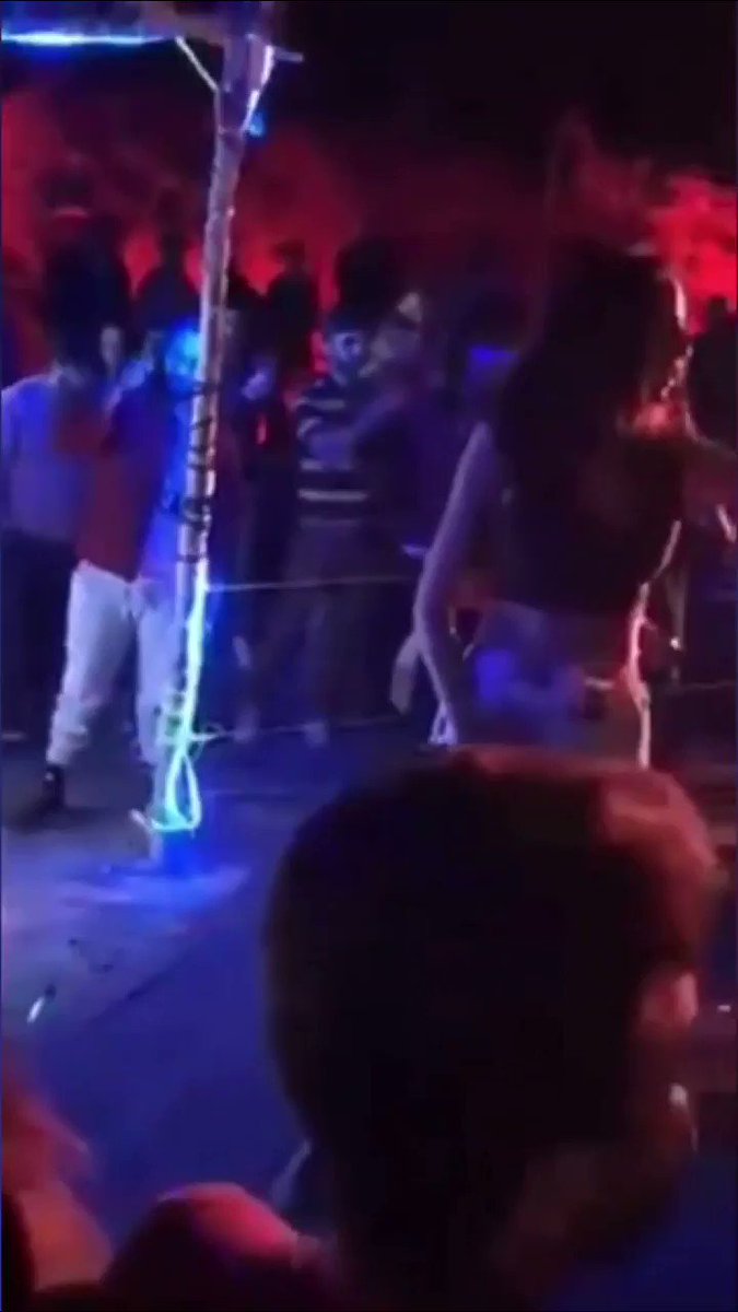 Today Hunza valley Dance party leak video
#Hunza #Dance #BREAKING #ISPR #NationalAssembly #MuradSaeed
Full video:
https://t.co/RMeNv4Vksb https://t.co/hDrYCX5epP