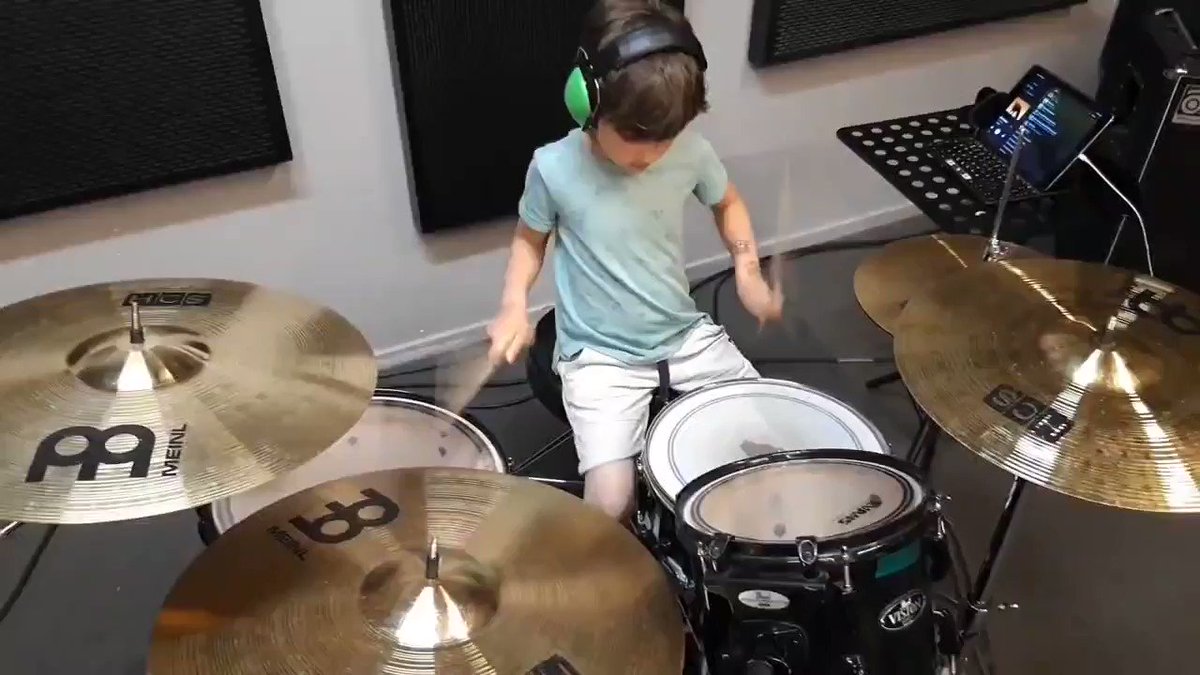 The 6yo kid's attempt to nail The Prodigy
#amazing #Interesting #stunning #naturephotography #explorepage #explore #animals #Facts #Awesome #Fascinating #your #damnit #nature #ocean #USA #foryou #impossible #amazingvideos #dubai #UAE https://t.co/Lirou46VeL