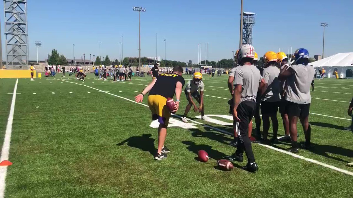 Billy embody on twitter amite s javae gilmore working out here with
