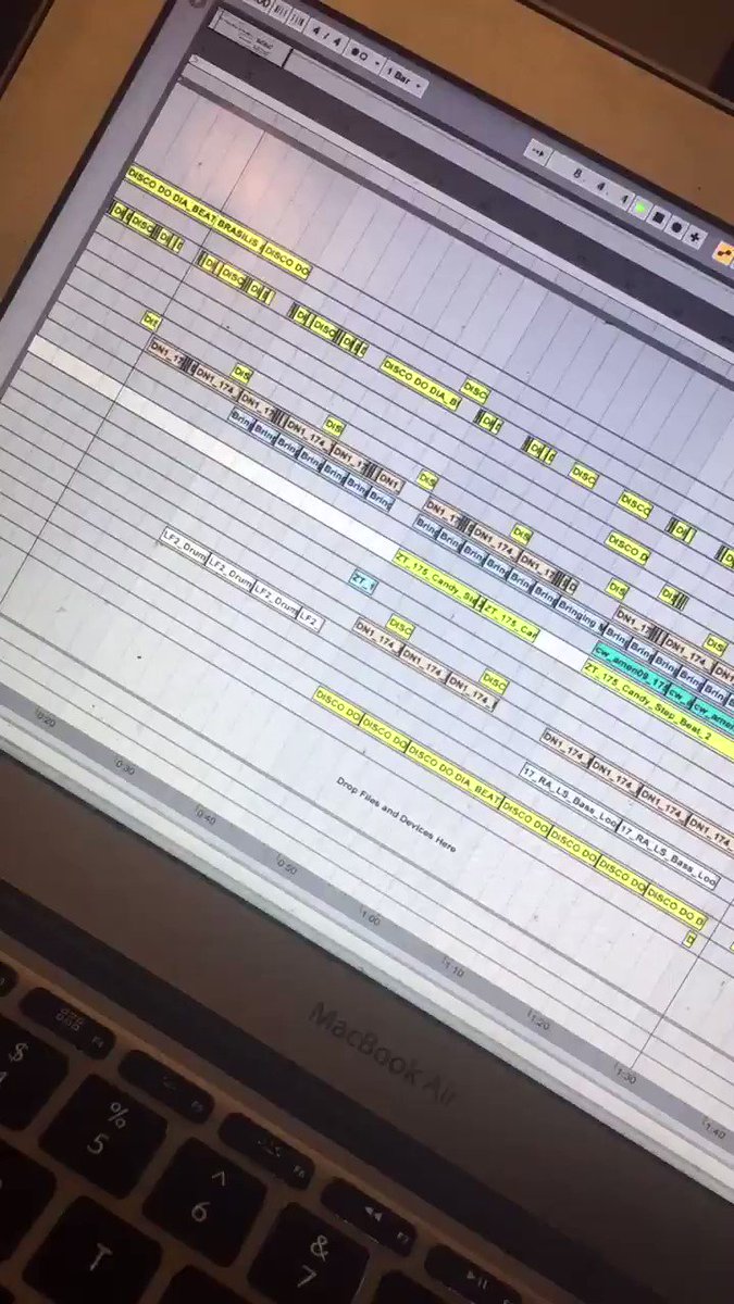 @jonathanferr + @djfire_br #drumandbass #musicproducer
#beatbrasilis #abletonlive #jazz #piano em breve ... coming soon... https://t.co/VhUCBchoSl