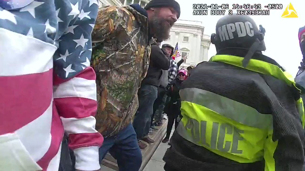 JUST IN: Prosecutors, responding to a motion by the media, have released a video of NJ man Scott Fairlamb assaulting a police officer at the Capitol.
You'll see (and hear) the punch about halfway through this clip. https://t.co/mXUXuOicQi