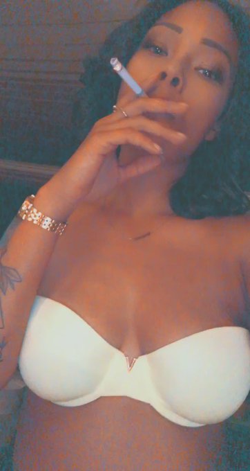 ⛓DADDY PIPER⛓’s pics and videos