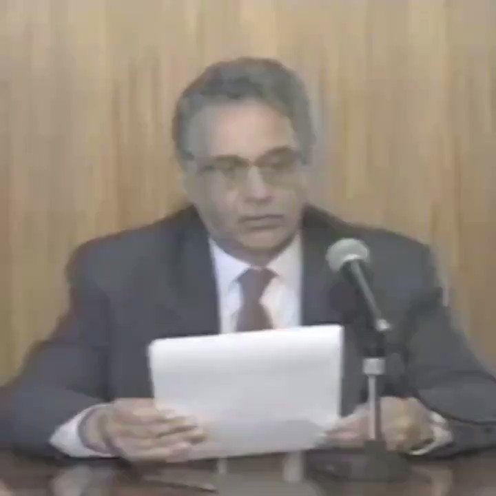 Será que o 🐮 não percebe? https://t.co/pHP8MmqxJw