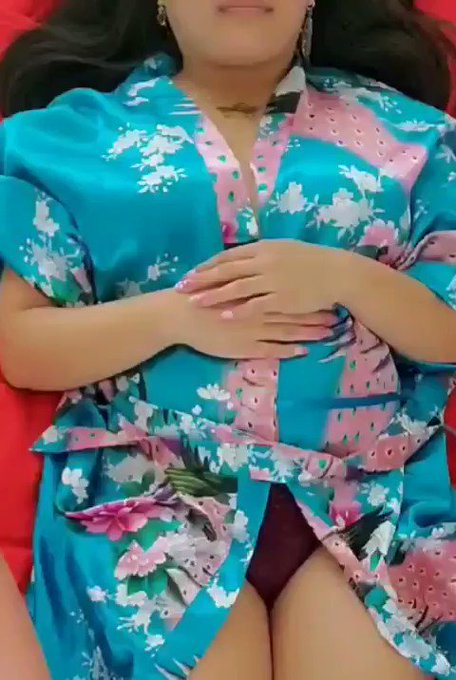 Trimming down  a TINY ASIAN VAGINA..... full video on my onlyfans 
????????????????????????

https://t