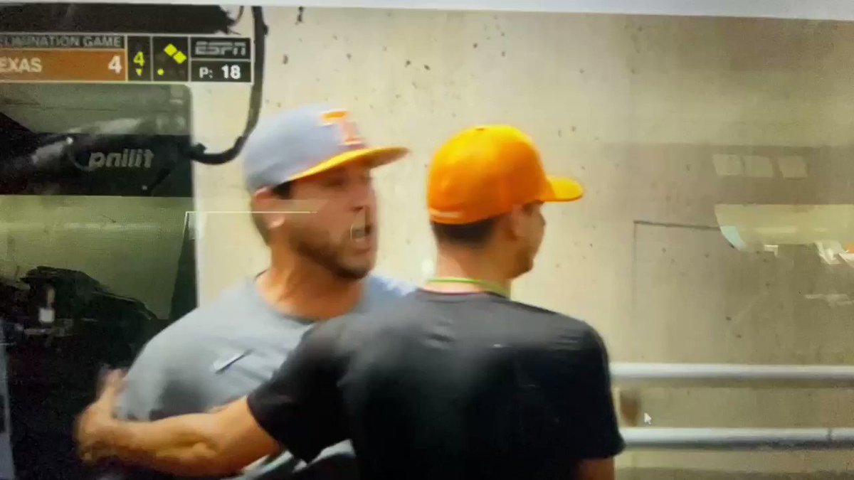@BarstoolTenn's photo on Wesley