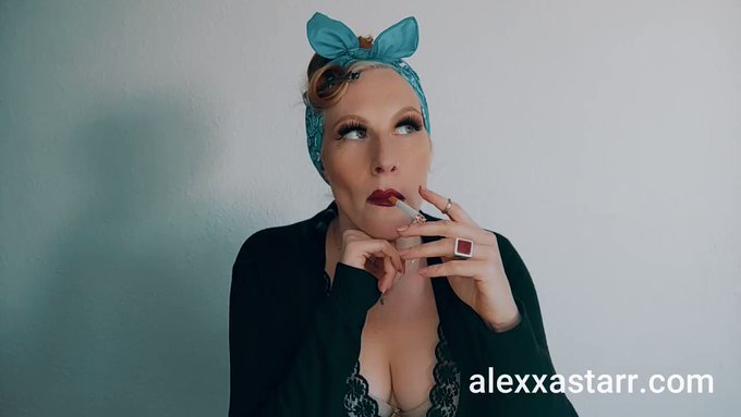 Alexxa Starr’s pics and videos