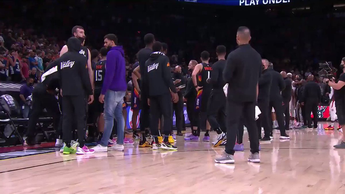 "DA - if he throws it, you gotta try to dunk it. Okay?"
π€― SOUND ON to hear Monty Williams in the @Suns huddle before Deandre Ayton's game-winning tip-in!
#ThatsGame #NBAPlayoffs https://t.co/yCDqHmVF1L