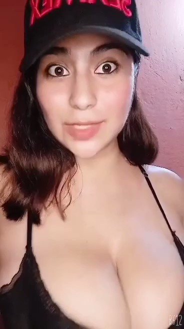 No te pierdas la nueva escena de la hermosa @vikaBorja y yo  próximamente en https://t.co/sIK09FKv96
