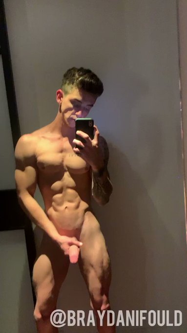 Aussie Boy’s pics and videos