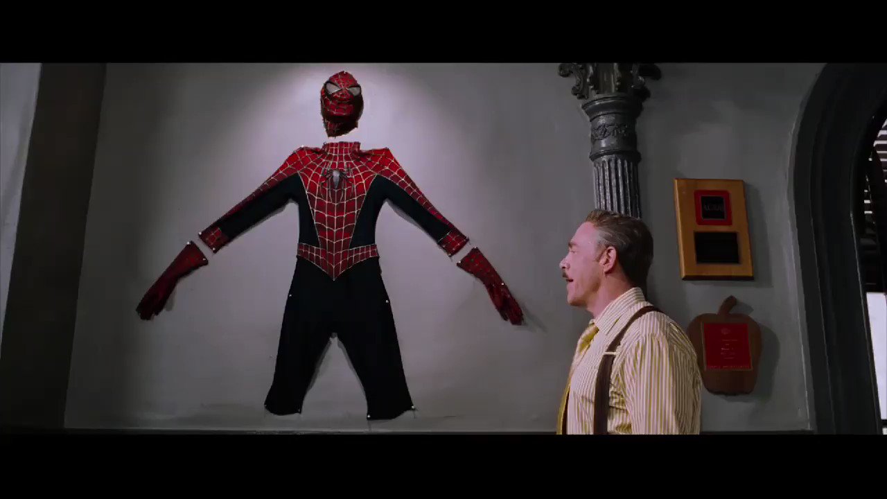 He\s back Happy birthday tobey maguire 