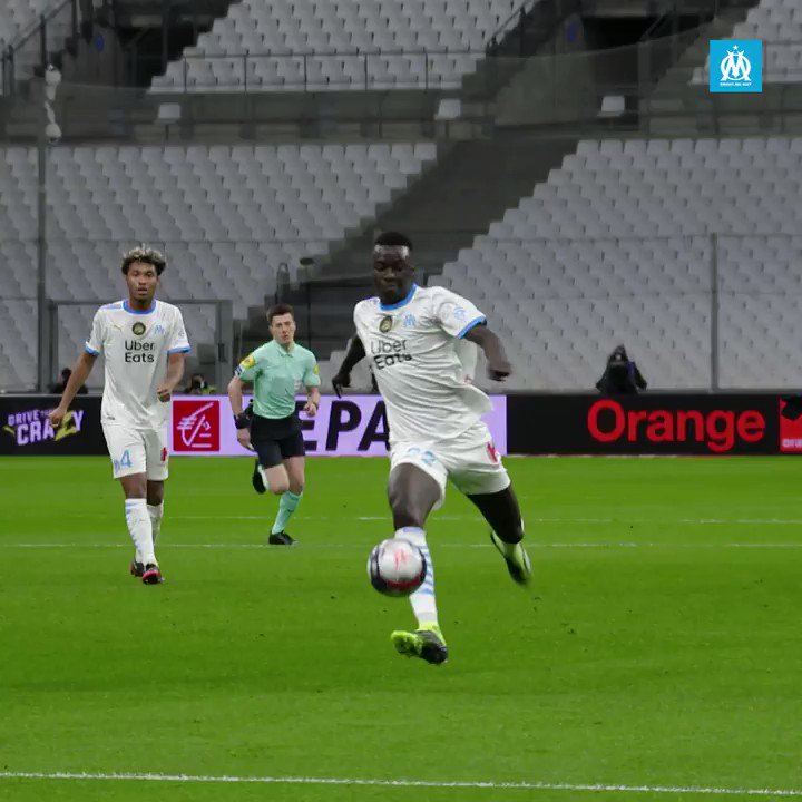 ピンバッジ・オリンピックマルセイユ行けOMサッカー◆フランス限定ピンズ◆レアなヴィンテージものピンバッチ ピンバッジ・オリンピックマルセイユ行けOMサッカー◆フランス限定ピンズ◆レアなヴィンテージものピンバッチ