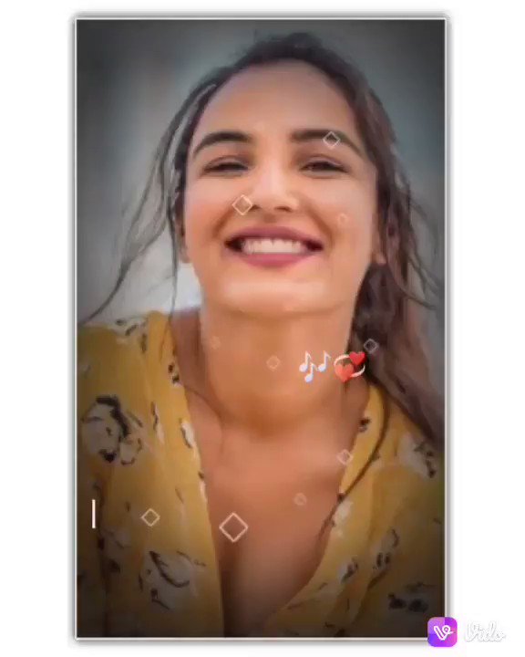 JASMINs DAY
HBD JASMIN BHASIN One last time happy birthday jas 