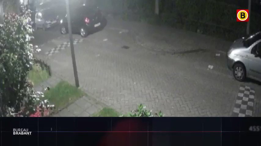 In #Eindhoven was een enorme explosie bij een woning aan het #Fultonplein in de wijk #WoenselWest.