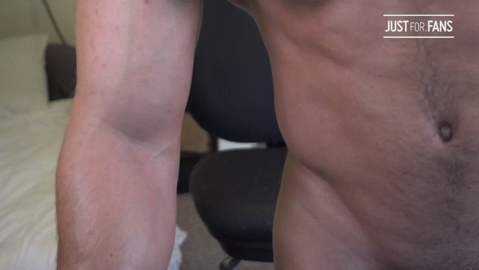 i know you've always wanted to see this my tight ass with a toy #ass...

See this and more at:
https://t