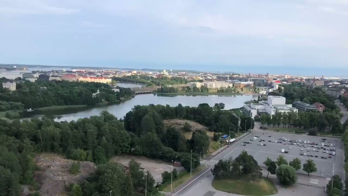 beautiful Helsinki! Where do you live ?? https://t.co/ZQAyTm2Zim