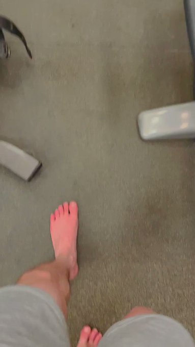 Querían ???
#GayFeet #Fetish #TwinkFeet #gaymen #Pies #gay #patotas https://t.co/N1bPhAohIZ