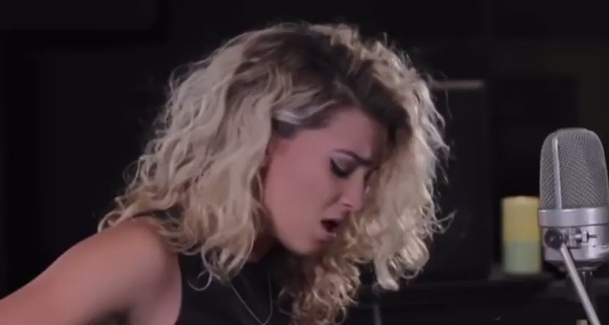 RT @toraayiii: since tori kelly is trending, here’s her singing dear no one live and serving VOCALS https://t.co/0Wh9CIzLZb