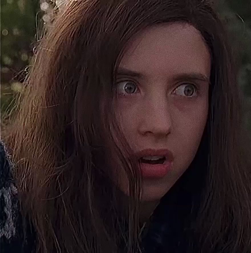 Happy birthday katharine isabelle ! 