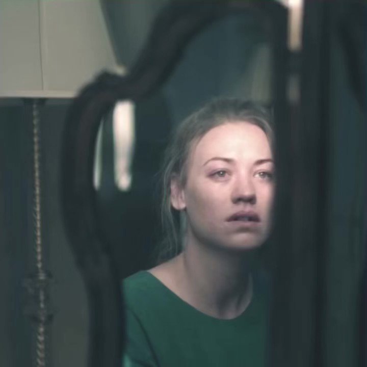 Happy birthday to yvonne strahovski      thank u for giving us the gift of serena joy
  