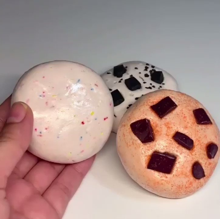 hourly clay REST on Twitter "🍪 https//t.co/xy6qQfxBoc" / Twitter