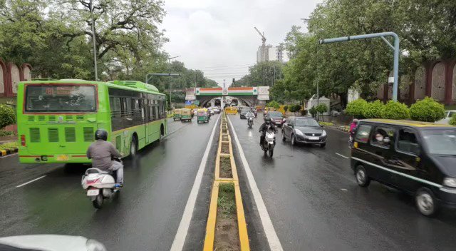 Ass traffic in Delhi