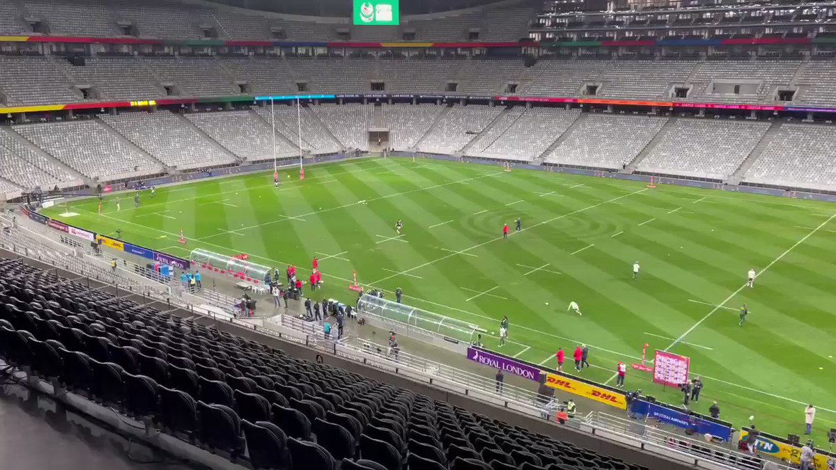 LionsSA2021 Cape Town Leg LionsRugby newcomer Marcus Smith warming up.