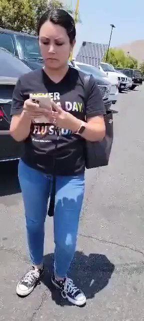 Obi Wan Kenobi On Twitter Part 2 Of A Racist Katrina Accusing Ya Shear Bryant Of Stealing While He Was Blind Shopping For His Family Https T Co Pptuvrkpqx Twitter