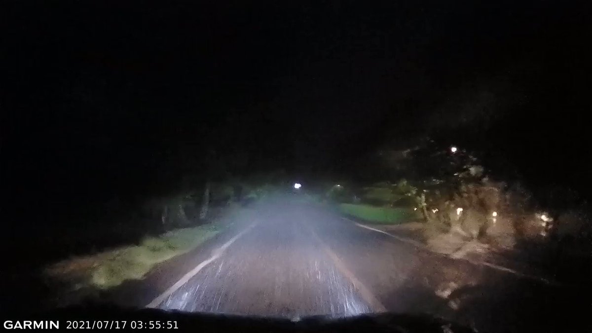 突然の走行中に雷が落ちた！これは防げなよ～、こんな時どうすれば・・・。