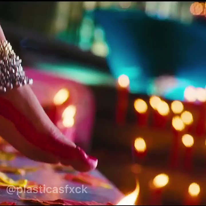 Happy birthday to the queen Priyanka Chopra <3  