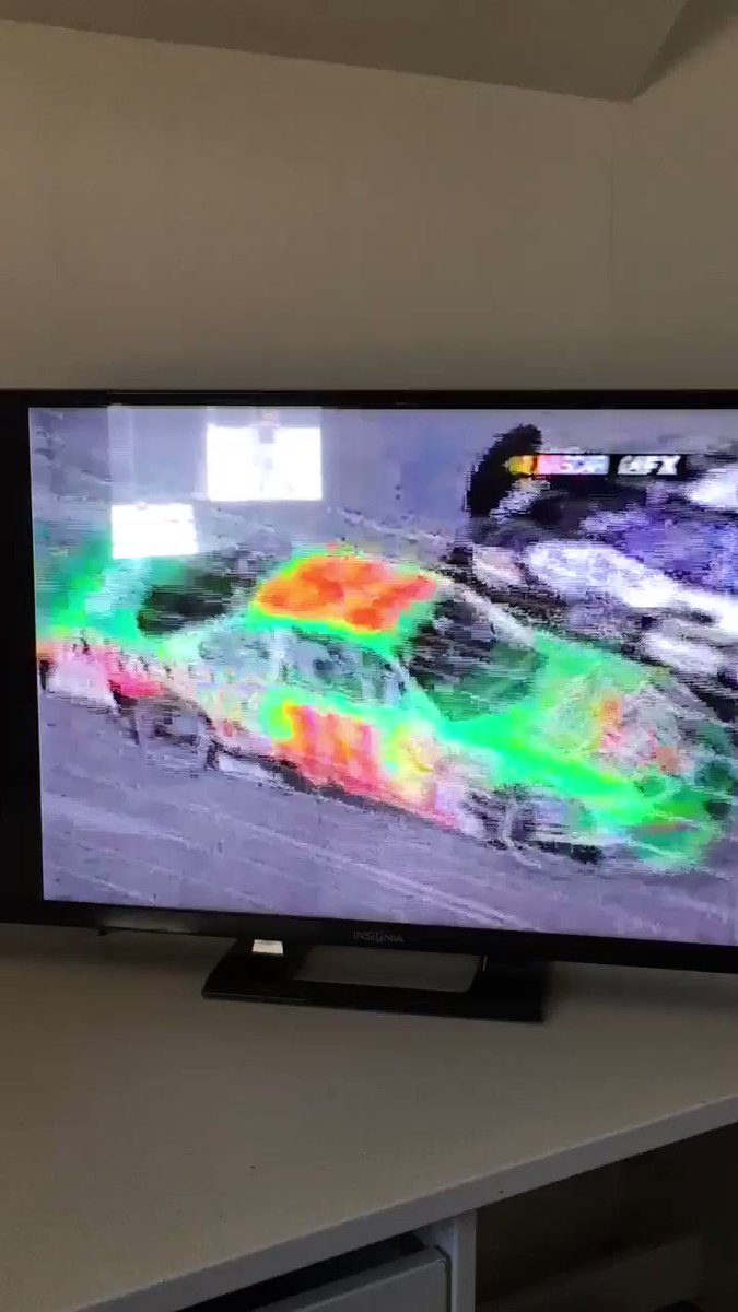 I thought #NASCAR learned their lesson after this back in the 2001 All Star Race. Apparently today at the #Foxwoods301 history repeated themselves. https://t.co/i6Ri3aN00m