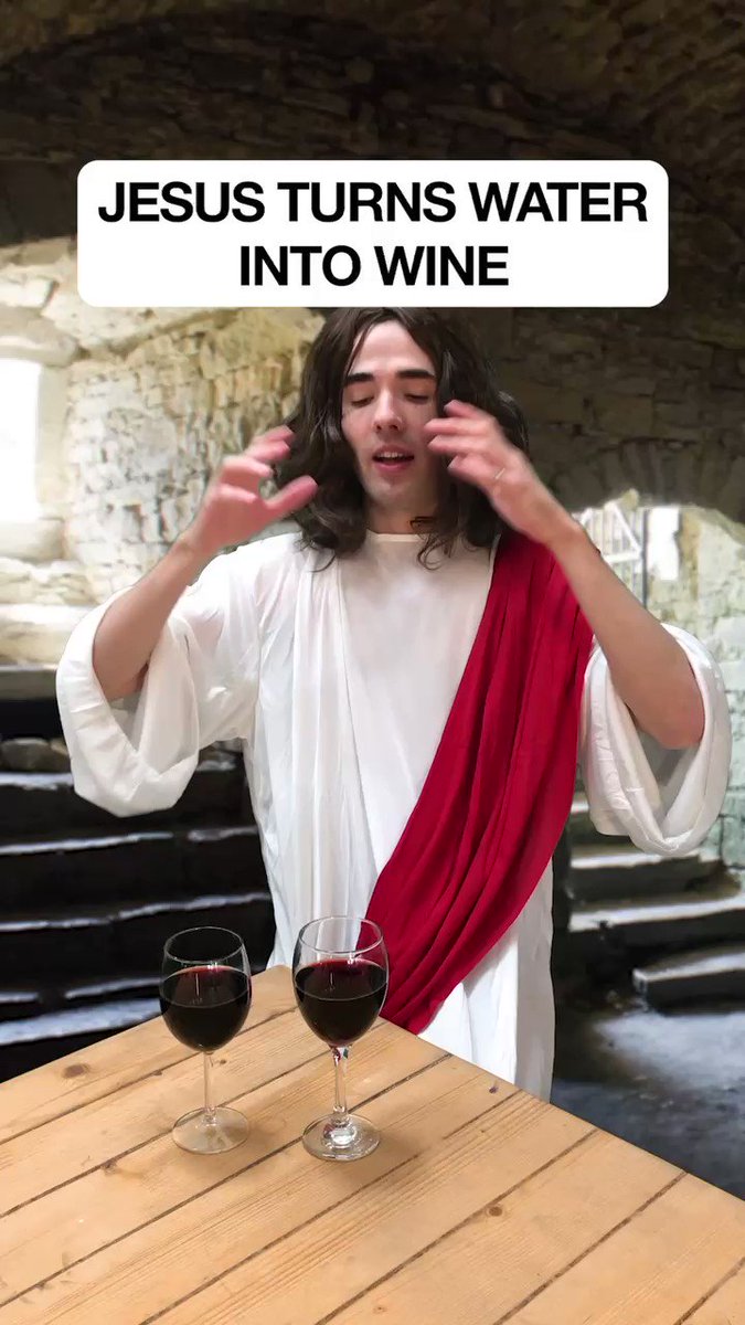 Jesus turns water into wine https://t.co/NjKOg4qOdN