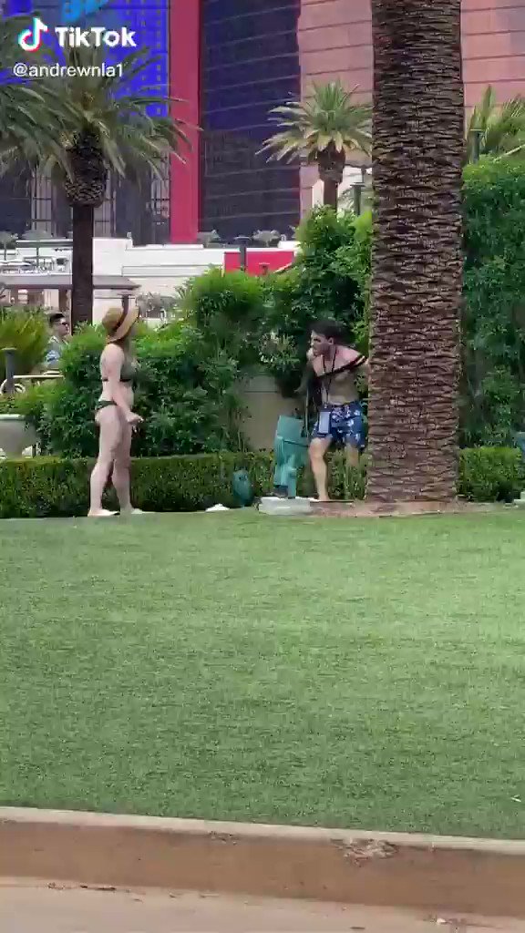 If you're not doing this in front of the Encore at Wynn you're not doing @LasVegasLocally correctly. https://t.co/0OLOuH6rYj