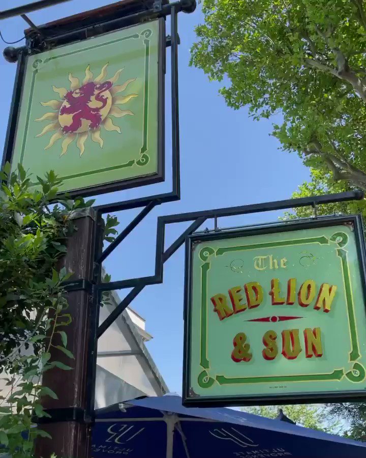 The Red Lion & Sun Gastropub