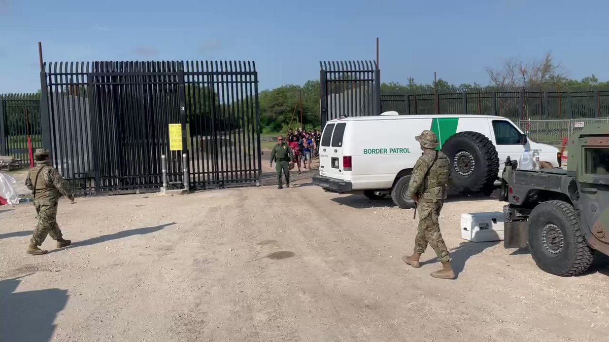 NEW: More groups of migrants being walked through the border gate to a waiting Border Patrol van here in Del Rio this morning. This is one of several groups we’ve seen come through today. Our drone team in RGV says 300+ have already crossed in La Joya, TX as of 9am. @FoxNews https://t.co/QilYPqRCmO