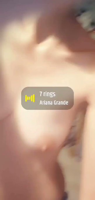 On r&eacute;vise quelques pas appris derni&egrave;rement j'aime ondul&eacute; pour vous mettre le feu 🔥 @merryl_queen @sexturylive<a href="/tag/sexturylive"class="tags"><span>#sexturylive</span></a><a href="/tag/sexturyproduction"class="tags"><span>#sexturyproduction</span></a>