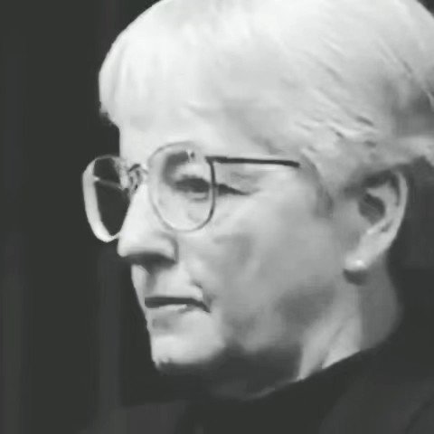 A powerful question from Jane Elliott. https://t.co/gl0BCdTq2F
