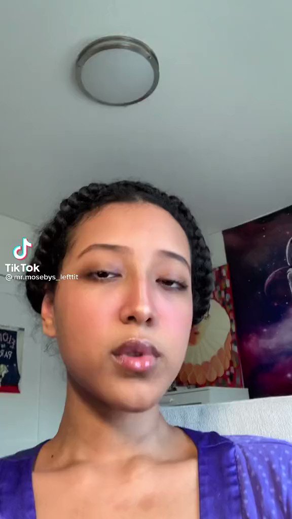 She’s hilarious https://t.co/NVnxkp4Beb