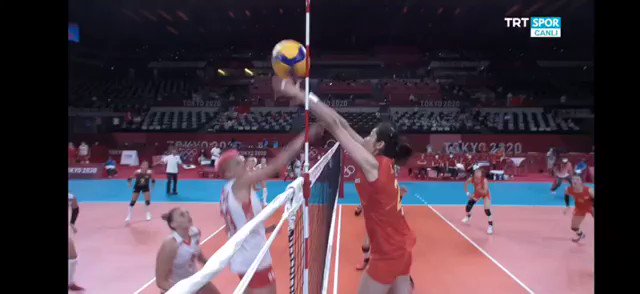 “LOVESICK GIRLS” was played during a Volleyball match in the #TokyoOlympics , Japan.
ONE GOAL 4 PINKS
I followed @965TDY and I vote BLACKPINK (@BLACKPINK) for #ArtistoftheSummer
https://t.co/rrqmRLWPsX