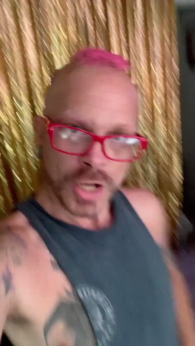 Come see me on CAM4 https://t.co/lNqDlBbEij
