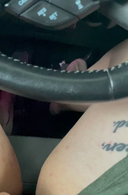 Uh oh. I was VERY naughty in my car today. 💛💦💦 #piss #peefetish #peeing #carpee https://t.co/Ed2fdj0<a href="/tag/peeing"class="tags"><span>#peeing</span></a><a href="/tag/piss"class="tags"><span>#piss</span></a><a href="/tag/peefetish"class="tags"><span>#peefetish</span></a><a href="/tag/carpee"class="tags"><span>#carpee</span></a>