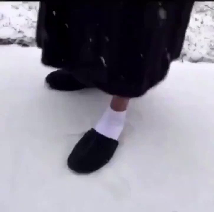 RT @DerekJBiz: @Rap Lil Durk when he sees India Royale in Aspen this winter with a new man
https://t.co/kE51FbnGhe