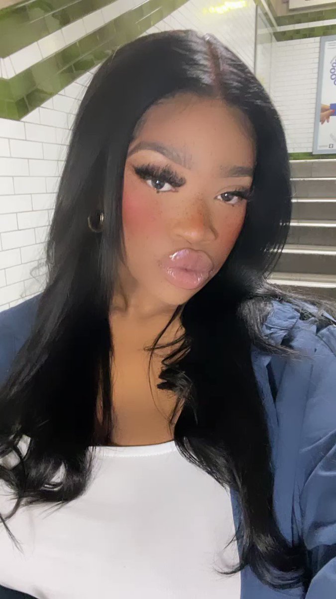 Play video: Preview of: Goddessbratzx Good morning losers