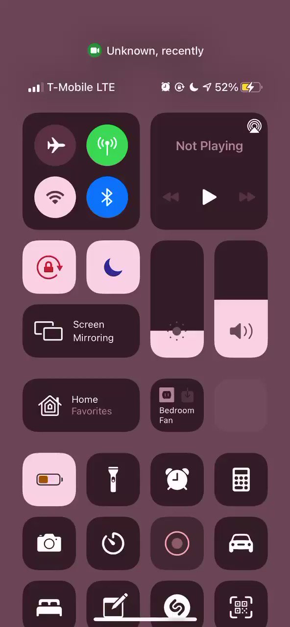 Snapchat Support On Twitter The Issue Has Been Resolved If You Re Still Having Trouble Please Manually Update Your App In The App Store Twitter