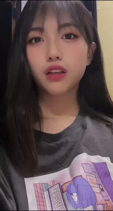 Twitterのコスプレ動画2