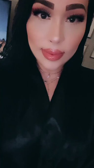 Hello Luvs!! ?????✨⭐️
How’s everyone’s day going? https://t.co/8IdmkLIFxo