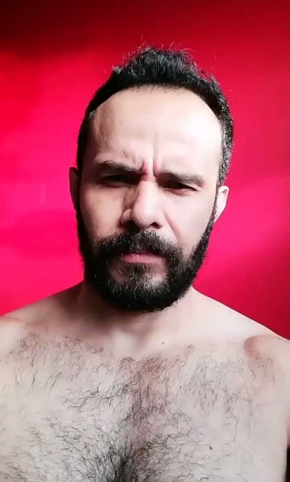 Just a furry chest man ???? https://t.co/Ggq0fmrK7q