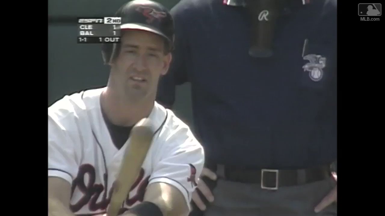 Happy 57th Birthday to my first favorite Oriole, 

BJ Surhoff 