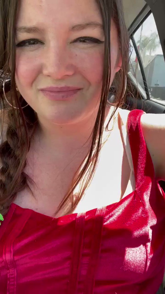 Meg Stalter on Twitter: &ldquo;Out of work actress talks about a possible